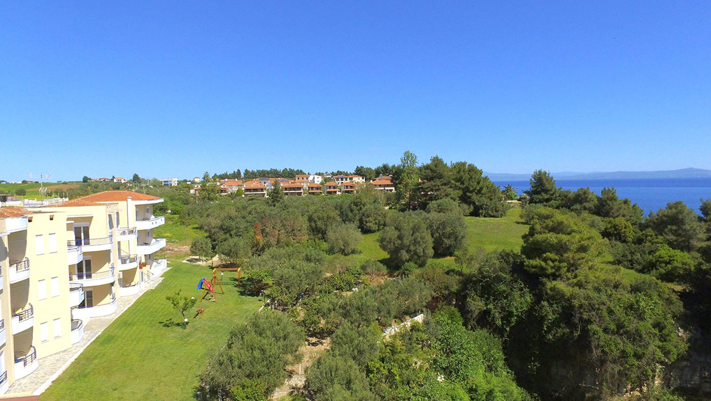 12-adonis-hotel-panorama-south